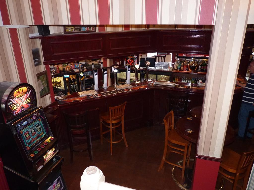 Shanahans B&B With Sports Bar Birmingham Exterior foto